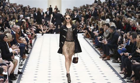 watch burberry show live|burberry models photos.